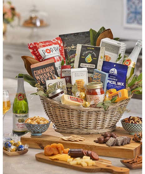 Gourmet Food Basket (Regional or Themed)